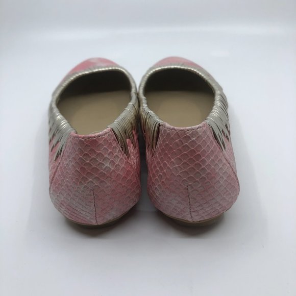 Kenneth Cole REACTION Women's Slip Me One Ballet Flat - Picture 5 of 6